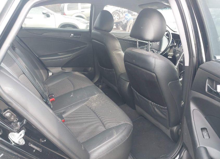 Photo 8 of 2012 Hyundai Sonata SE (VIN 5NPEC4AC0CH413377)