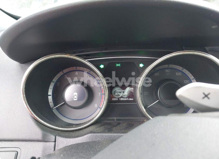 Photo 7 of 2012 Hyundai Sonata SE (VIN 5NPEC4AC0CH432494)