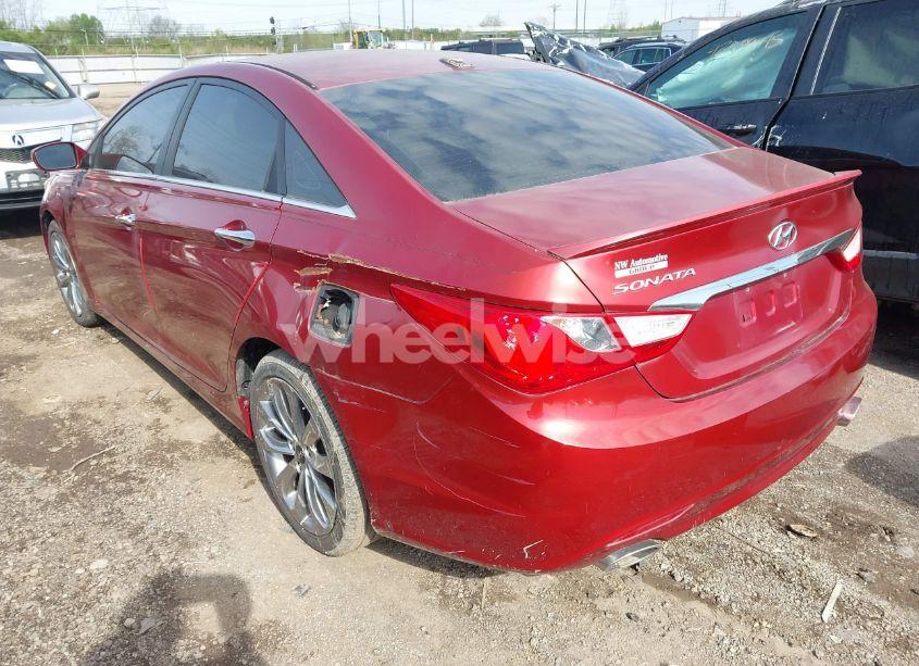 Photo 3 of 2012 Hyundai Sonata SE (VIN 5NPEC4AC0CH444533)