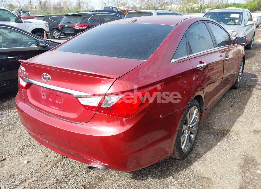 Photo 4 of 2012 Hyundai Sonata SE (VIN 5NPEC4AC0CH444533)
