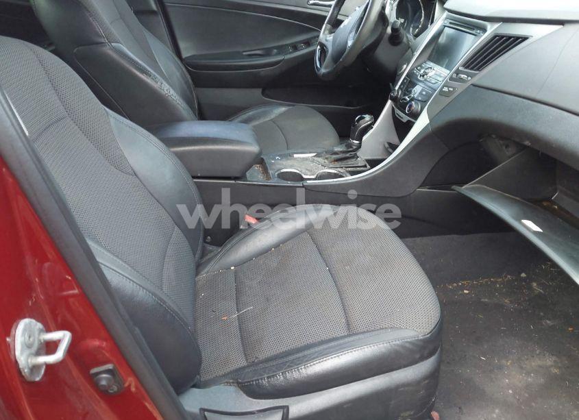 Photo 5 of 2012 Hyundai Sonata SE (VIN 5NPEC4AC0CH444533)