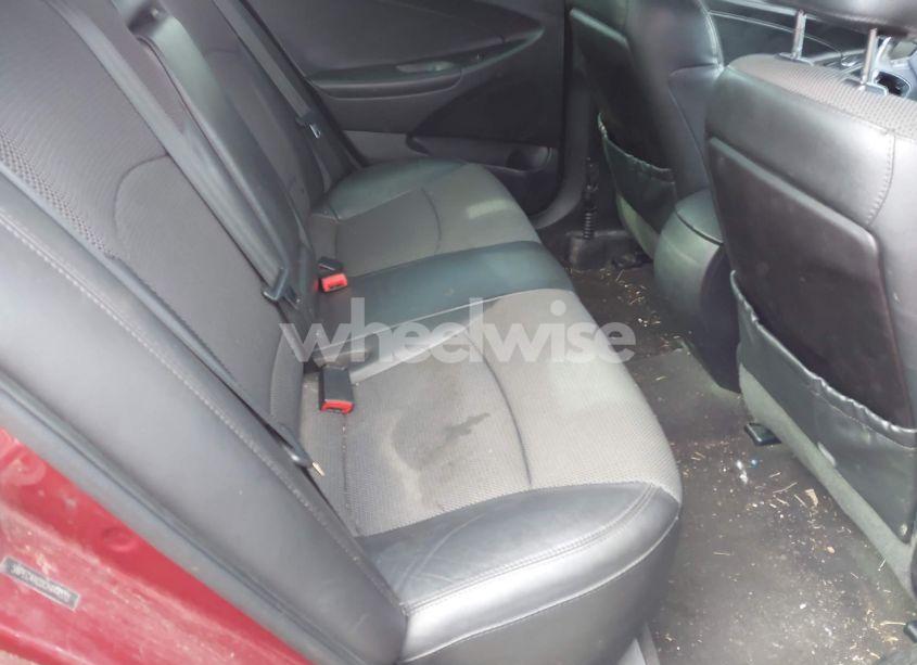 Photo 8 of 2012 Hyundai Sonata SE (VIN 5NPEC4AC0CH444533)