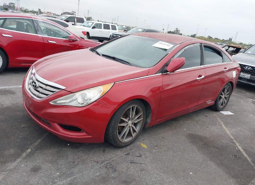 Photo 2 of 2013 Hyundai Sonata SE (VIN 5NPEC4AC0DH513349)
