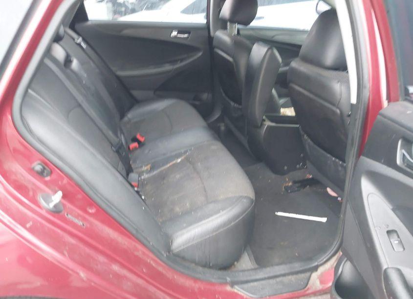 Photo 8 of 2013 Hyundai Sonata SE (VIN 5NPEC4AC0DH513349)