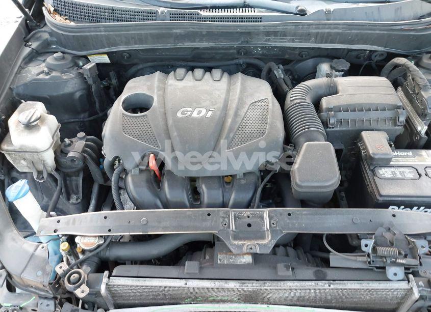 Photo 10 of 2013 Hyundai Sonata SE (VIN 5NPEC4AC0DH522973)