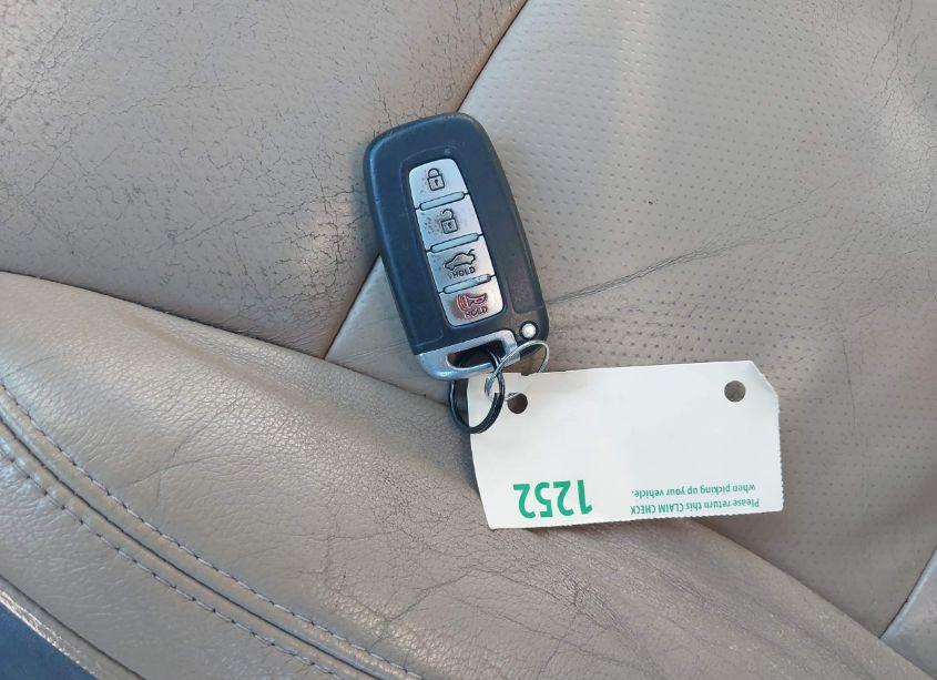 Photo 11 of 2013 Hyundai Sonata LIMITED (VIN 5NPEC4AC0DH523024)