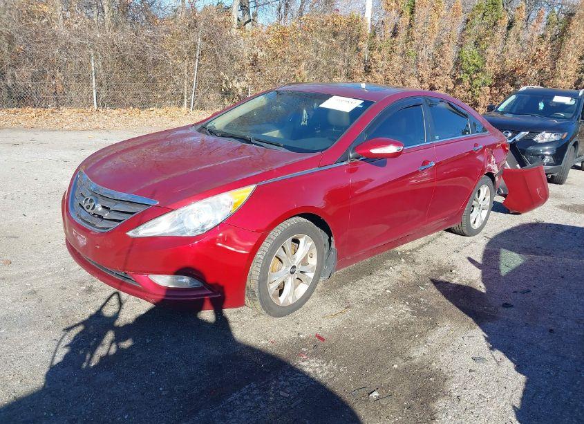 Photo 2 of 2013 Hyundai Sonata LIMITED (VIN 5NPEC4AC0DH523024)