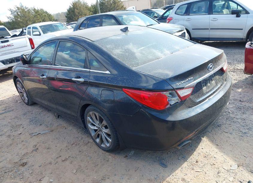 Photo 3 of 2013 Hyundai Sonata SE (VIN 5NPEC4AC0DH599407)