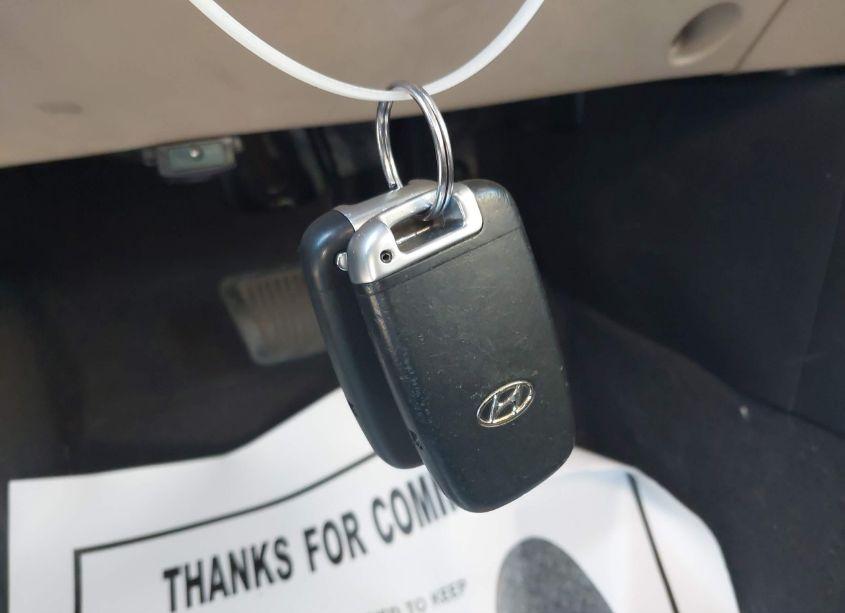 Photo 11 of 2013 Hyundai Sonata LIMITED (VIN 5NPEC4AC0DH604590)