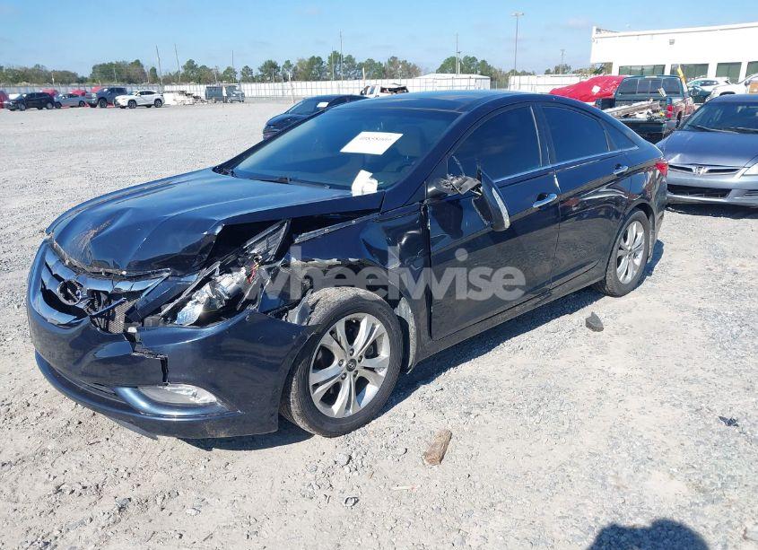 Photo 2 of 2013 Hyundai Sonata LIMITED (VIN 5NPEC4AC0DH665678)