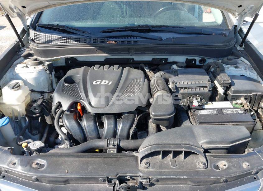 Photo 10 of 2013 Hyundai Sonata SE (VIN 5NPEC4AC0DH760838)