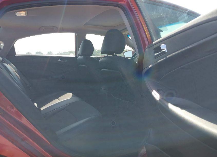 Photo 8 of 2013 Hyundai Sonata SE (VIN 5NPEC4AC0DH765893)