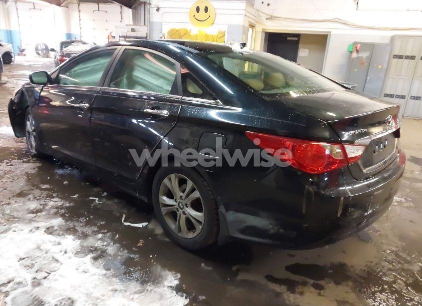 Photo 3 of 2013 Hyundai Sonata LIMITED (VIN 5NPEC4AC0DH783620)