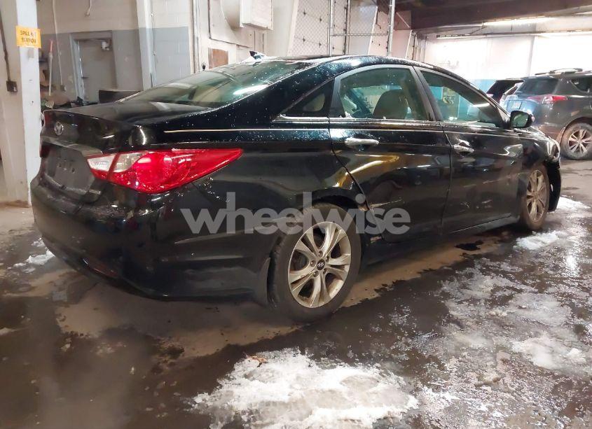 Photo 4 of 2013 Hyundai Sonata LIMITED (VIN 5NPEC4AC0DH783620)