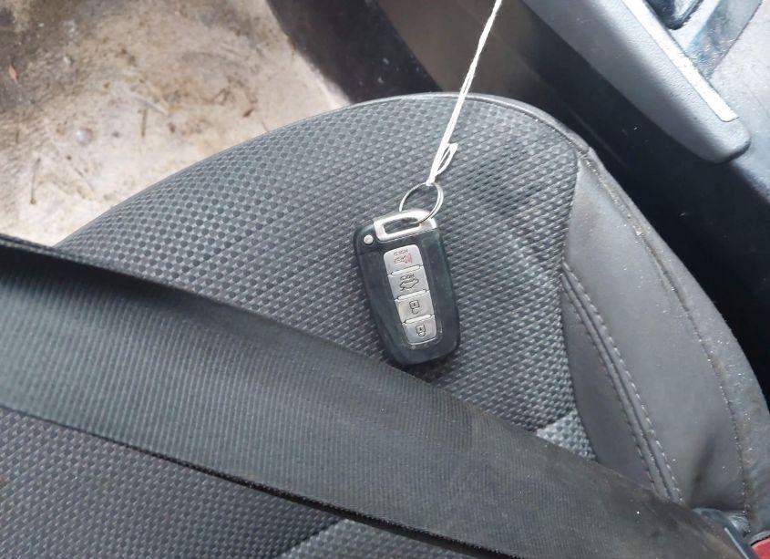 Photo 11 of 2013 Hyundai Sonata SE (VIN 5NPEC4AC0DH791491)