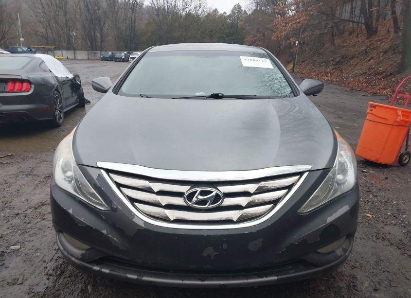 Photo 13 of 2013 Hyundai Sonata SE (VIN 5NPEC4AC0DH791491)