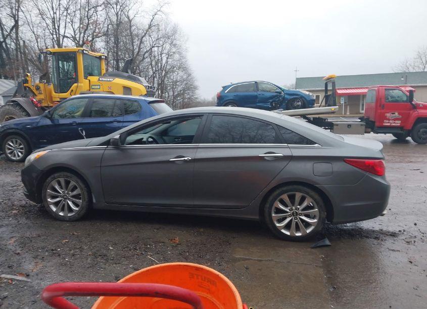 Photo 15 of 2013 Hyundai Sonata SE (VIN 5NPEC4AC0DH791491)
