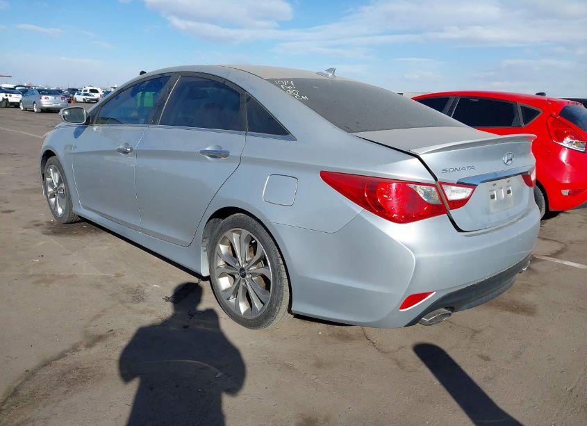 Photo 3 of 2014 Hyundai Sonata (VIN 5NPEC4AC0EH867230)