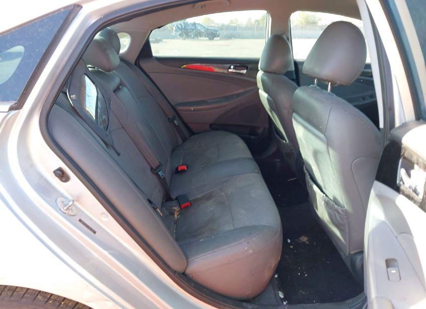 Photo 8 of 2014 Hyundai Sonata (VIN 5NPEC4AC0EH867230)