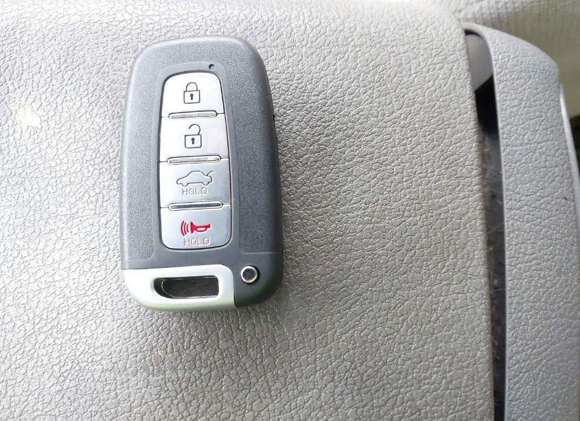 Photo 11 of 2011 Hyundai Sonata LIMITED (VIN 5NPEC4AC1BH005310)