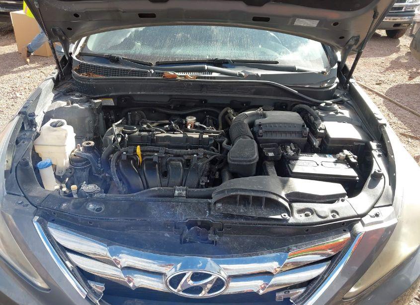 Photo 10 of 2011 Hyundai Sonata SE (VIN 5NPEC4AC1BH039473)