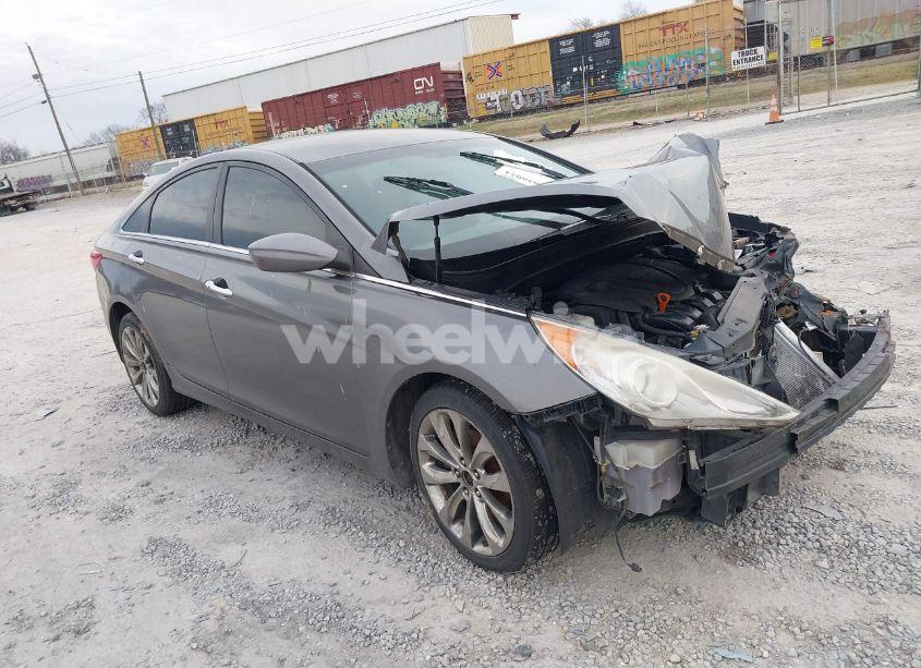 2011 Hyundai Sonata SE (VIN 5NPEC4AC1BH075227) main photo