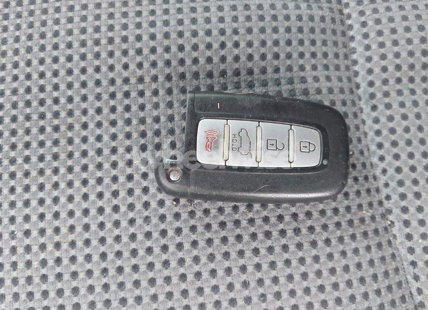 Photo 11 of 2011 Hyundai Sonata SE (VIN 5NPEC4AC1BH075227)