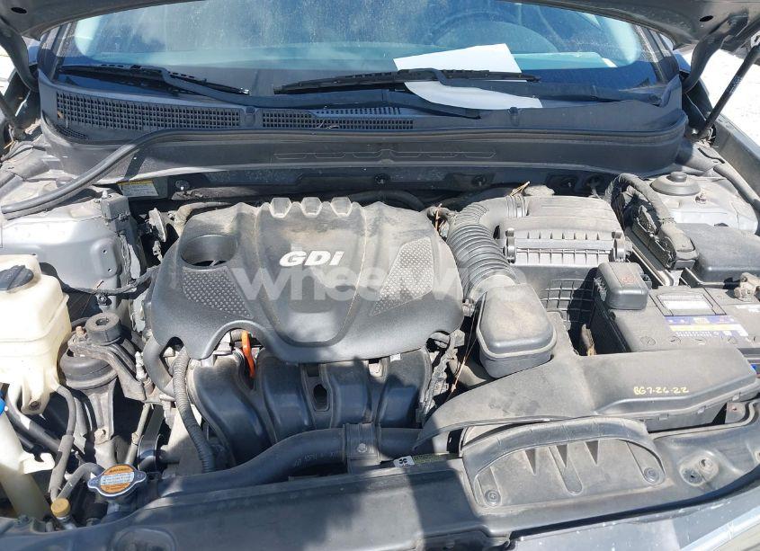 Photo 10 of 2011 Hyundai Sonata SE (VIN 5NPEC4AC1BH082033)