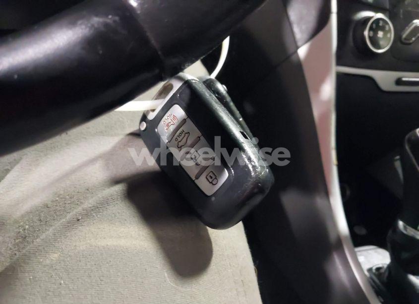 Photo 11 of 2011 Hyundai Sonata SE (VIN 5NPEC4AC1BH111966)