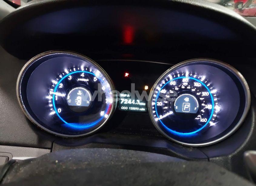 Photo 7 of 2011 Hyundai Sonata SE (VIN 5NPEC4AC1BH111966)