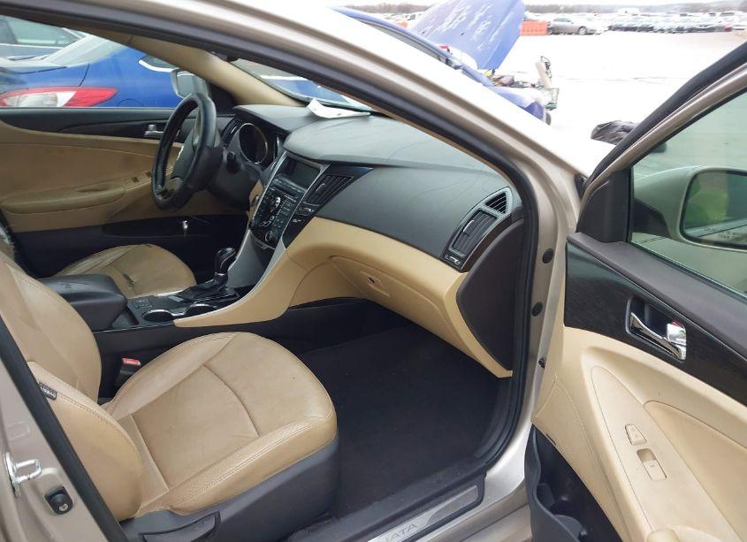 Photo 5 of 2011 Hyundai Sonata LIMITED (VIN 5NPEC4AC1BH116004)