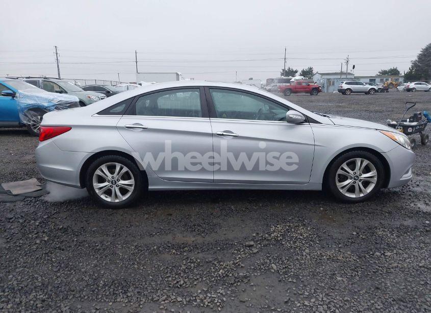 Photo 13 of 2011 Hyundai Sonata LIMITED (VIN 5NPEC4AC1BH131117)
