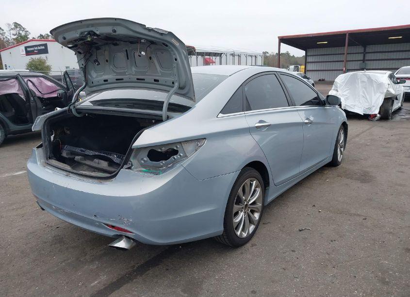 Photo 4 of 2011 Hyundai Sonata SE (VIN 5NPEC4AC1BH131831)