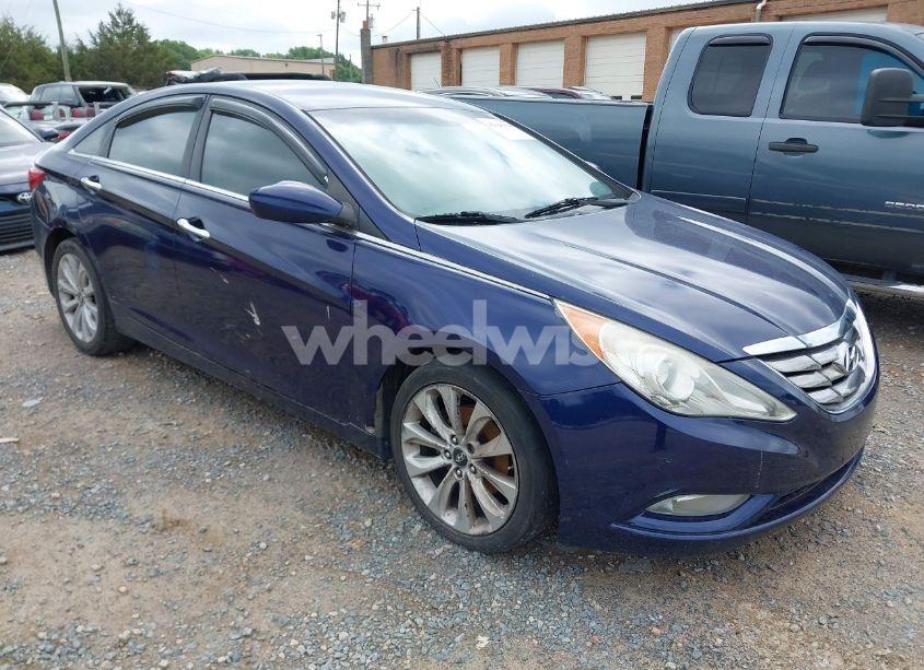 2011 Hyundai Sonata SE (VIN 5NPEC4AC1BH150007) main photo