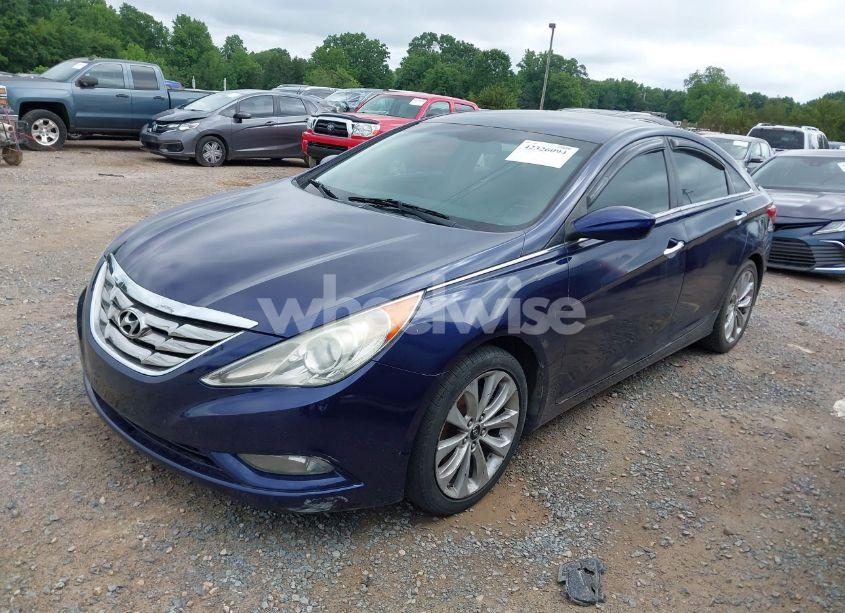 Photo 2 of 2011 Hyundai Sonata SE (VIN 5NPEC4AC1BH150007)