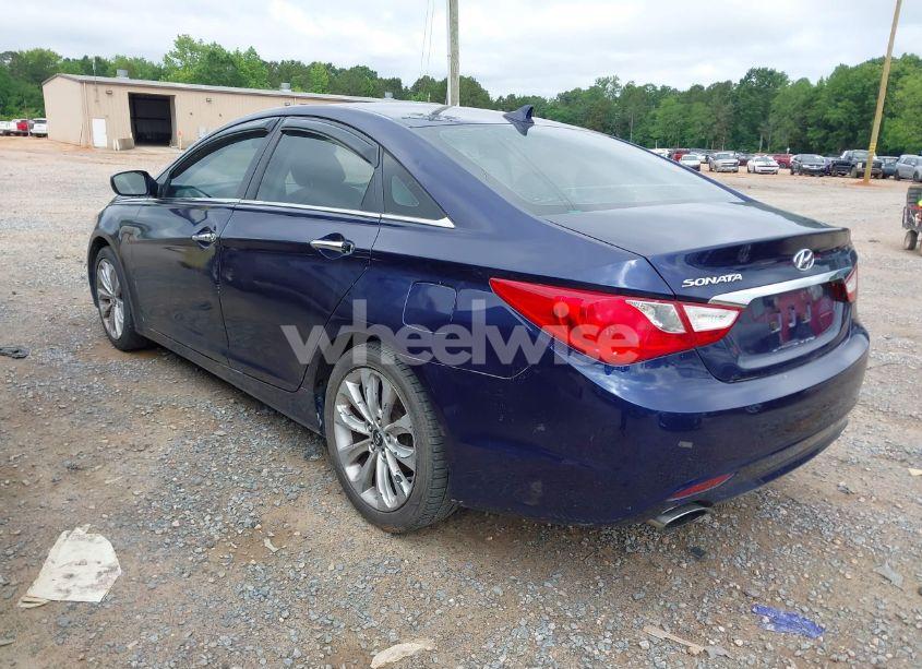 Photo 3 of 2011 Hyundai Sonata SE (VIN 5NPEC4AC1BH150007)