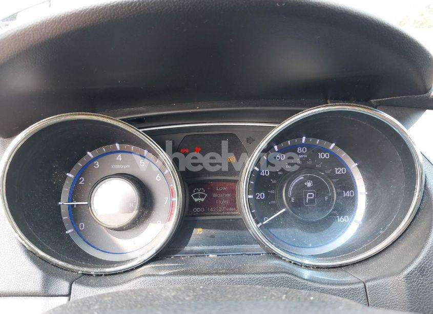 Photo 7 of 2011 Hyundai Sonata SE (VIN 5NPEC4AC1BH154803)