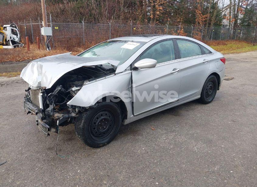 Photo 2 of 2011 Hyundai Sonata SE (VIN 5NPEC4AC1BH157507)