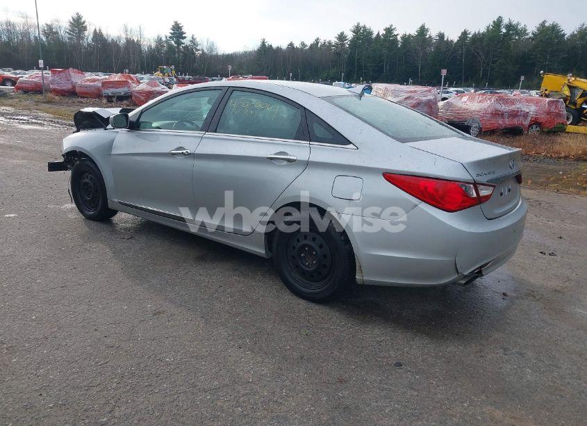 Photo 3 of 2011 Hyundai Sonata SE (VIN 5NPEC4AC1BH157507)