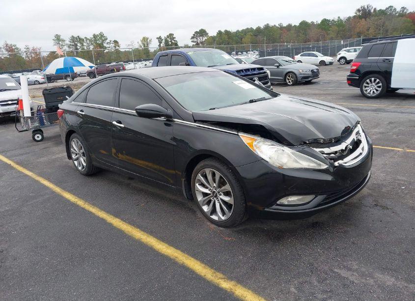 2011 Hyundai Sonata SE (VIN 5NPEC4AC1BH163419) main photo