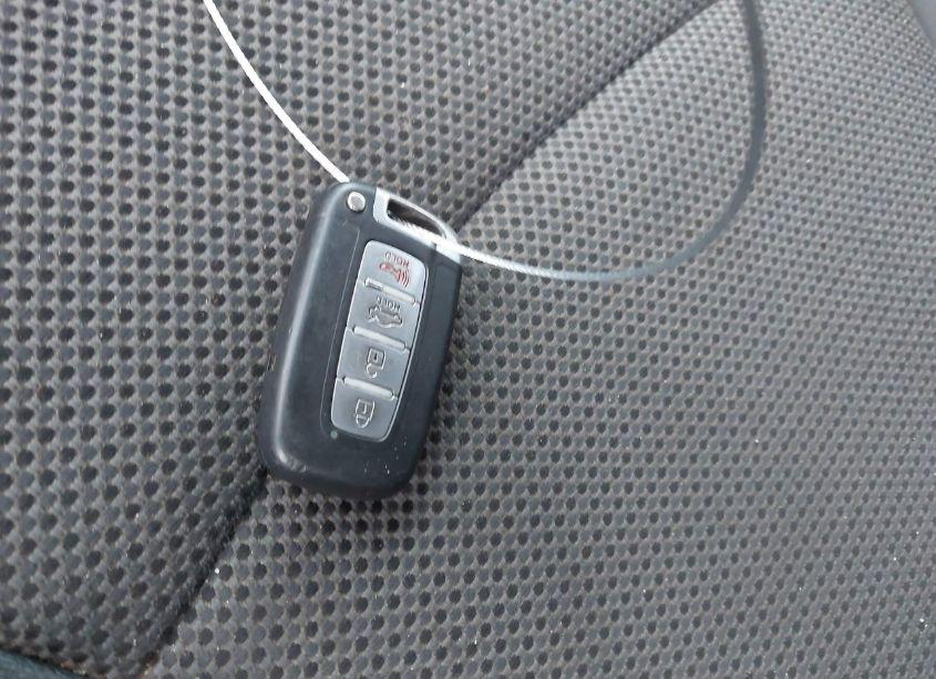 Photo 11 of 2011 Hyundai Sonata SE (VIN 5NPEC4AC1BH163419)