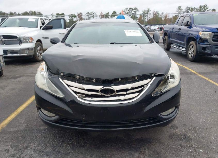 Photo 6 of 2011 Hyundai Sonata SE (VIN 5NPEC4AC1BH163419)
