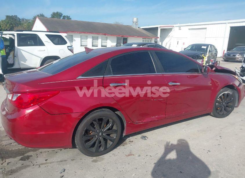 Photo 13 of 2011 Hyundai Sonata SE (VIN 5NPEC4AC1BH185372)