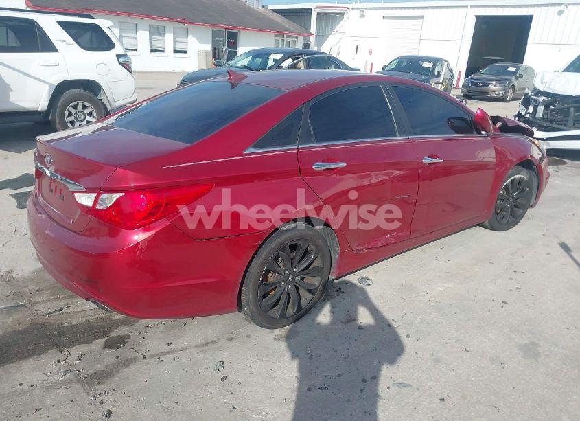 Photo 4 of 2011 Hyundai Sonata SE (VIN 5NPEC4AC1BH185372)