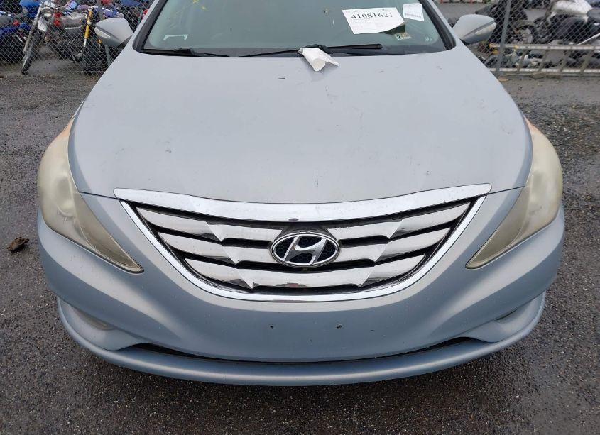 Photo 10 of 2011 Hyundai Sonata LIMITED (VIN 5NPEC4AC1BH241049)