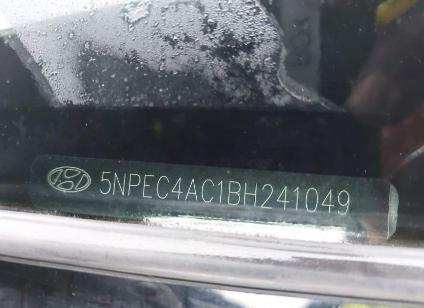 Photo 9 of 2011 Hyundai Sonata LIMITED (VIN 5NPEC4AC1BH241049)