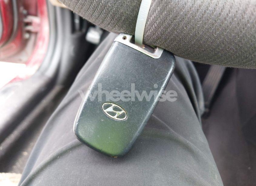 Photo 11 of 2011 Hyundai Sonata LIMITED (VIN 5NPEC4AC1BH306028)