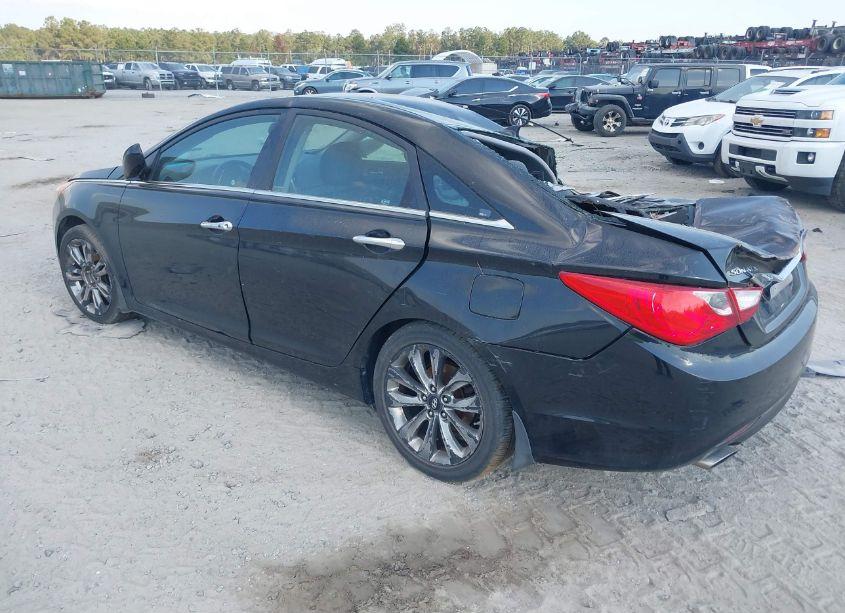 Photo 3 of 2012 Hyundai Sonata SE (VIN 5NPEC4AC1CH359653)