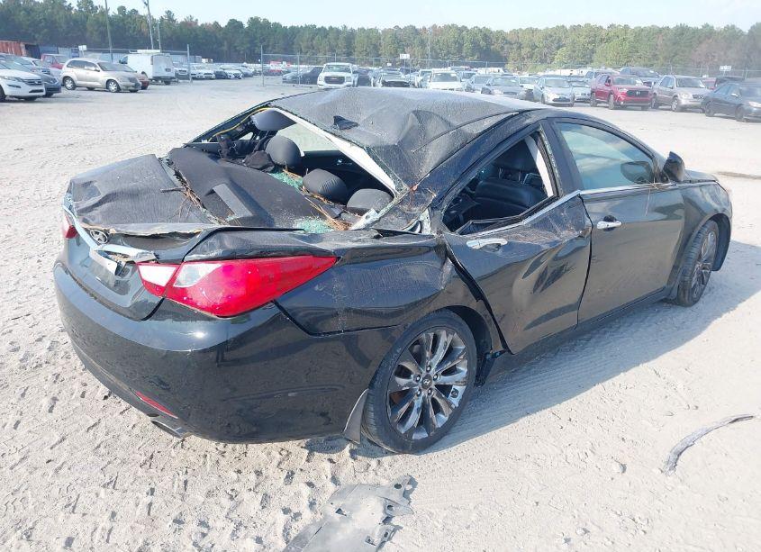 Photo 4 of 2012 Hyundai Sonata SE (VIN 5NPEC4AC1CH359653)