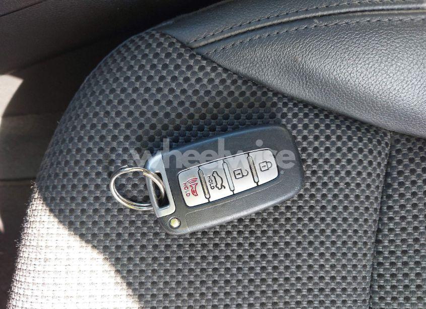 Photo 11 of 2012 Hyundai Sonata SE (VIN 5NPEC4AC1CH369731)